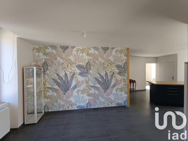 Maison à vendre 8 pièces 167 m² Dunières