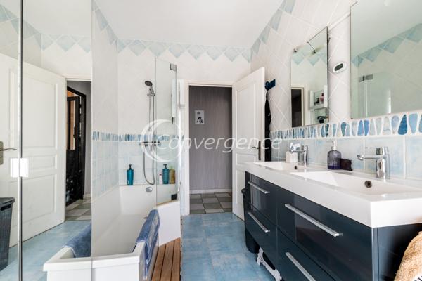 Maison 5 pièce(s) 4 chambre(s) 112 m²