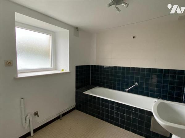 Maison en pierre Les Moitiers en Bauptois