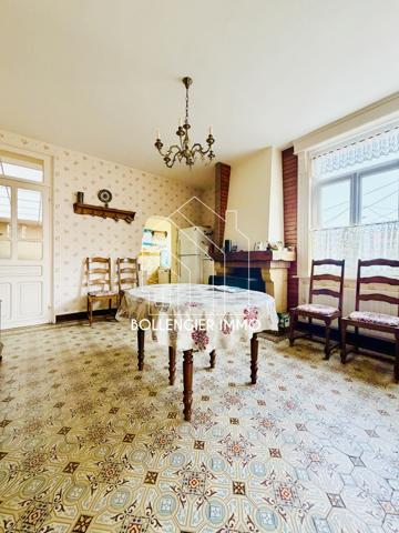 Maison 7 pièce(s) 4 chambre(s) 215 m²
