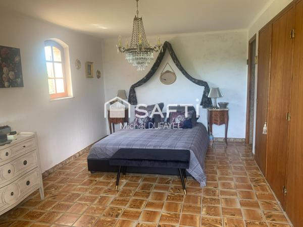 Espace, calme et potentiel à Bagnols-en-Forêt