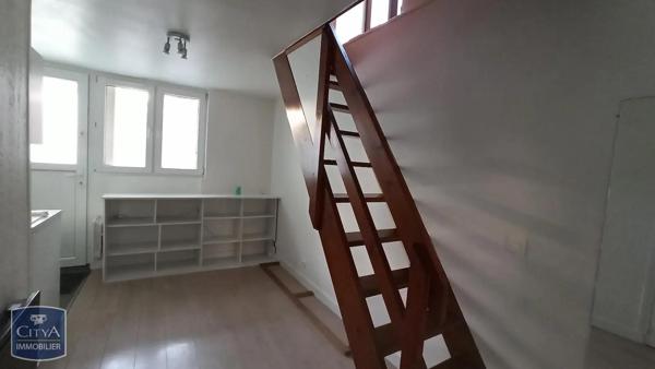 Appartement à louer 1 pièce 21m² La Ville-du-Bois (91620)
