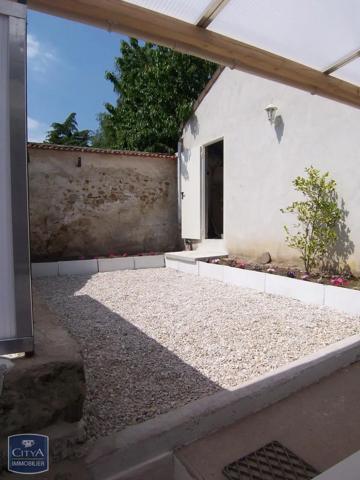 Appartement à louer 1 pièce 21m² La Ville-du-Bois (91620)