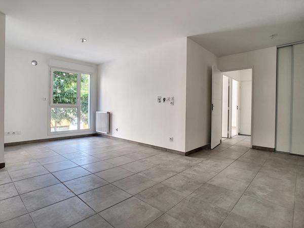T3 – 60 m2 – BALCON – GARAGE – 69100 VILLEURBANNE