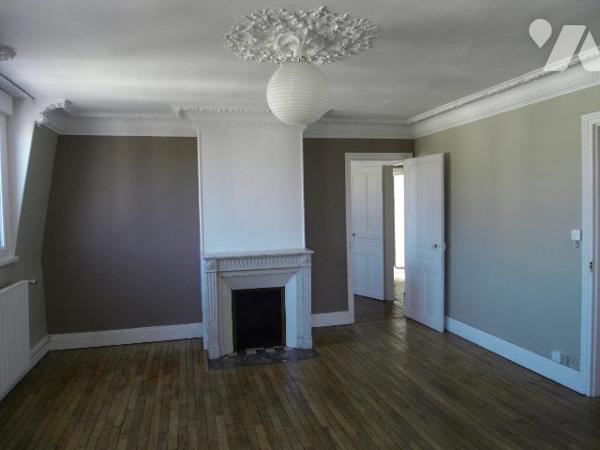 Bel immeuble bourgeois mixte 850m²