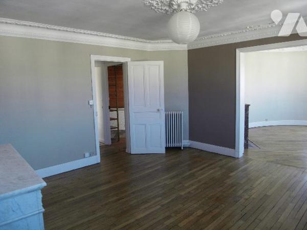 Bel immeuble bourgeois mixte 850m²