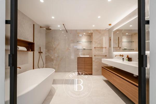 Cannes, Appartement 5 Chambres -  248 m² à vendre