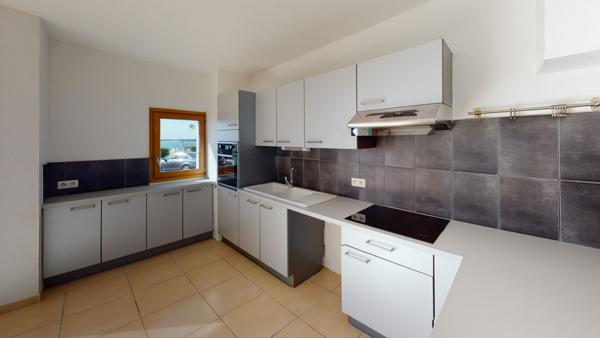 Bouzigues (34140) T3 - RDC - BOUZIGUES