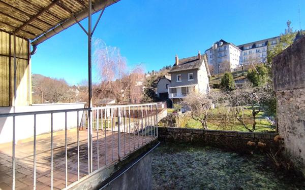 Maison à vendre    5 pièces •  Entraygues-sur-Truyère