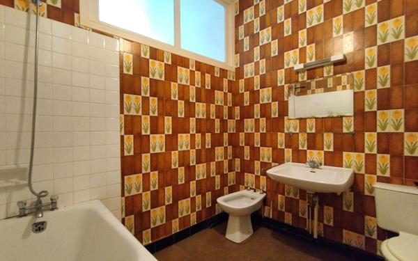 Maison à vendre    5 pièces •  Entraygues-sur-Truyère