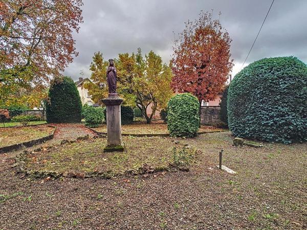 Maison de maître Luxeuil-les-bains 14 pièce(s)  457.15 m2