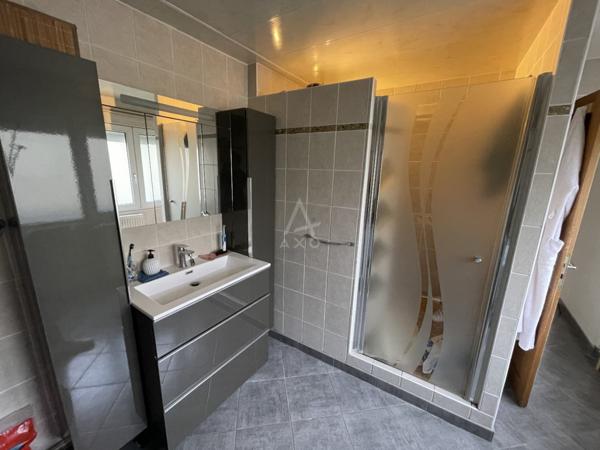 Maison de Caractère de 6 pièces et de 139 m² de SH sur une parcelle de 443 m²