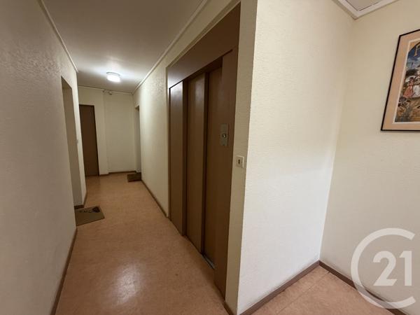 Appartement F2 à vendre  2 pièces - 38,51 m 2   ROYAN  - 17