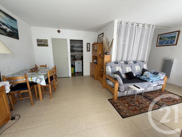 Appartement F2 à vendre  2 pièces - 38,51 m 2   ROYAN  - 17