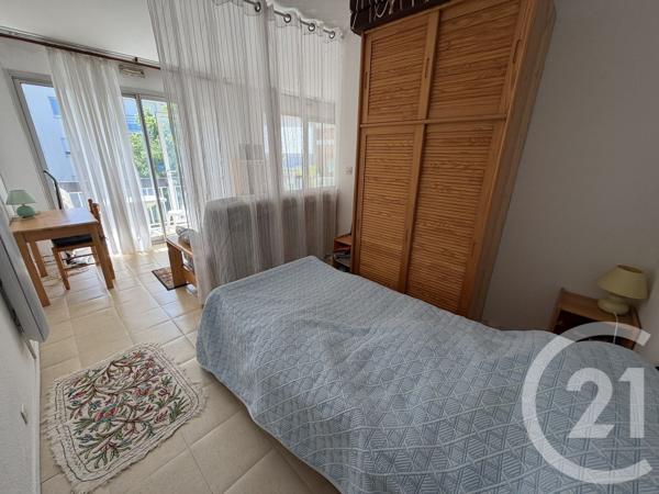 Appartement F2 à vendre  2 pièces - 38,51 m 2   ROYAN  - 17