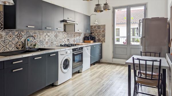 Charmante maison de ville avec garage et terrasse