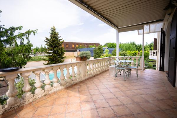 MONS / Vente Maison 7 Pièces 256 m²