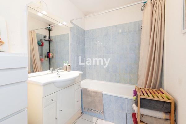 Appartement villa avec garage