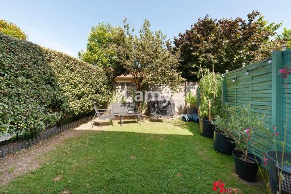 Appartement villa avec garage