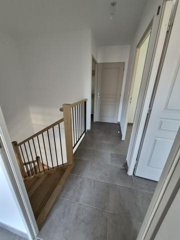 VILLA T4 avec Garage et Carport secteur calme résidentiel proche commerces