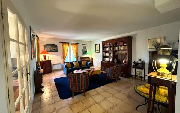 Maison à vendre    4 pièces •  Clarensac