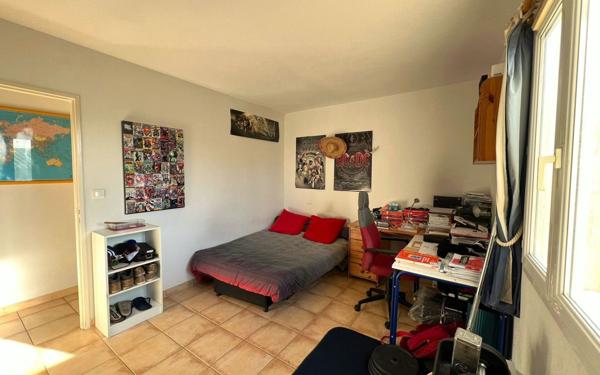 Maison à vendre    4 pièces •  Clarensac