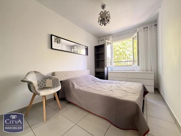 Maison à vendre 4 pièces 75m² Nîmes (30000)