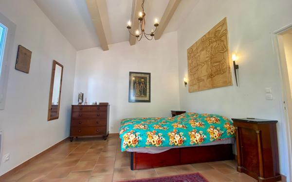 Maison à vendre    5 pièces •  Le Beausset