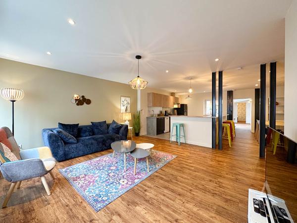 Appartement spacieux meublé avec 2 chambres - Belle terrasse !