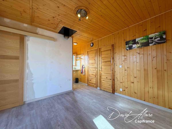 Habitation de loisirs à vendre 3 pièces LA FREISSINOUSE (05) accès lac et vue montagnes