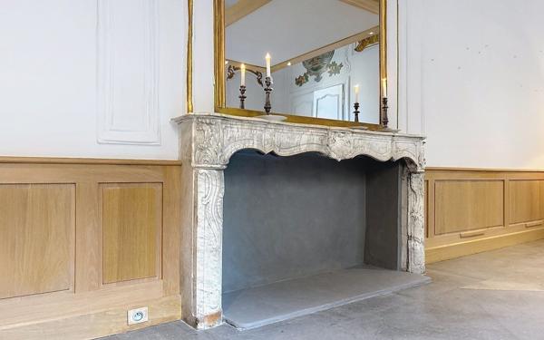 Appartement à vendre    3 pièces • 260 m2 Uzès