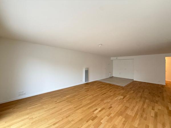 Appartement La Roche Sur Yon 5 pièce(s) 122.80 m2
