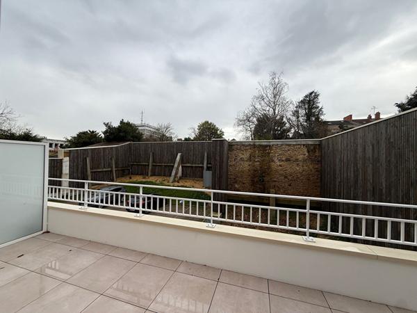 Appartement La Roche Sur Yon 5 pièce(s) 122.80 m2