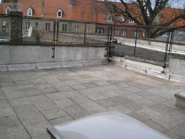 Local mixte (Pro/Hab) à vendre à Bergues dans le Nord (59380), ref : M1569