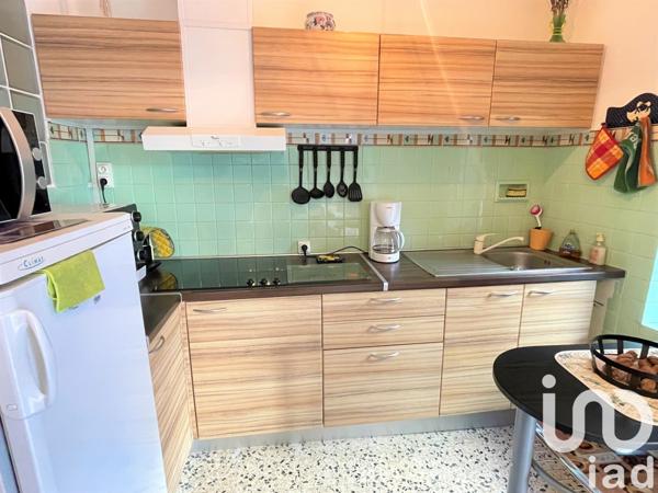 Maison de ville 3 pièces de 55 m² à La Garde-Freinet (83680)