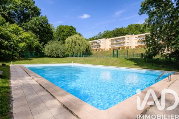 Appartement à vendre 5 pièces 94,35 m² Collonges-au-Mont-d'Or