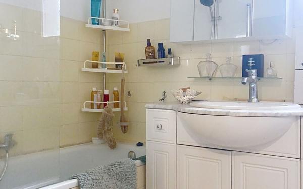 Appartement à vendre    4 pièces • 71,08 m2 Avignon