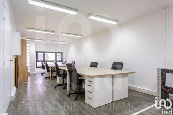 Location bureaux 70 m² Paris 11