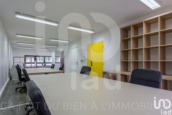 Location bureaux 70 m² Paris 11