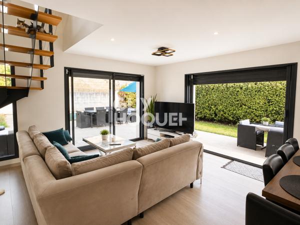 Maison Saint Maurice De Beynost 5 pièce(s) 144 m²
