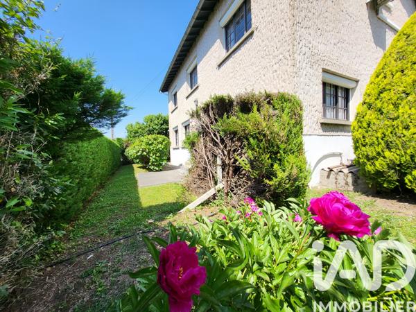 Maison à vendre 6 pièces 107 m² Saint-Just-Saint-Rambert