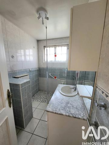Maison à vendre 6 pièces 107 m² Saint-Just-Saint-Rambert