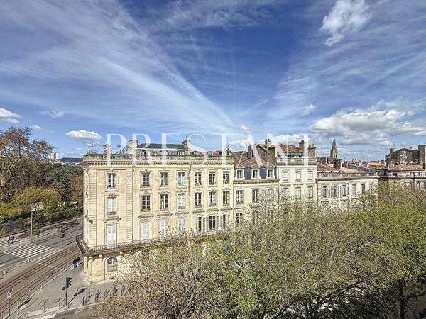 JARDIN PUBLIC – Appartement T3 dans bel immeuble cossu avec Ascenseur et Cave, BORDEAUX