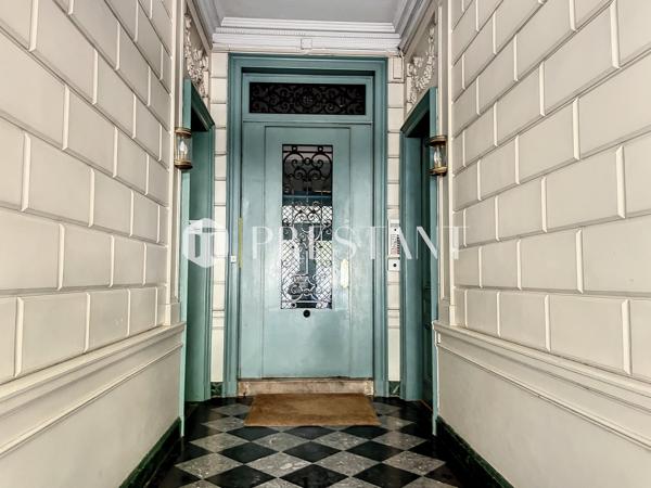JARDIN PUBLIC – Appartement T3 dans bel immeuble cossu avec Ascenseur et Cave, BORDEAUX