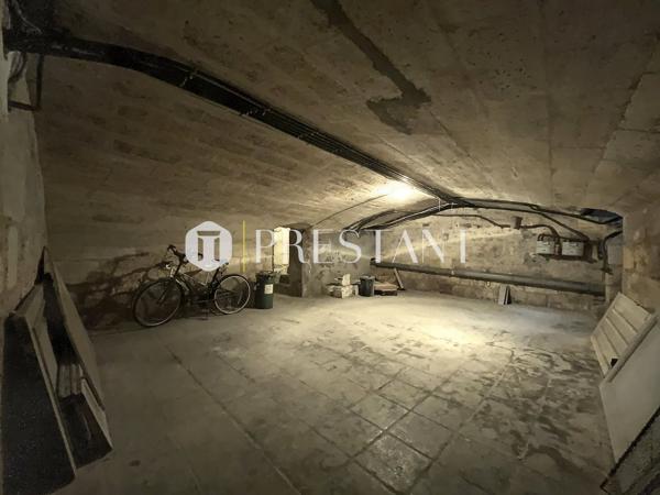JARDIN PUBLIC – Appartement T3 dans bel immeuble cossu avec Ascenseur et Cave, BORDEAUX