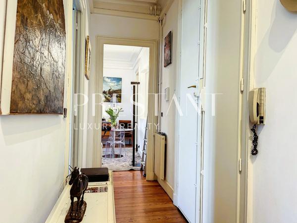 JARDIN PUBLIC – Appartement T3 dans bel immeuble cossu avec Ascenseur et Cave, BORDEAUX