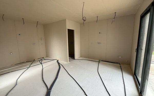 Maison à vendre    4 pièces •  L'Isle-sur-la-Sorgue