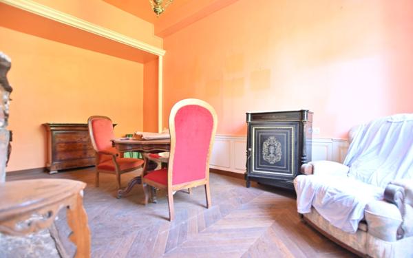 Maison à vendre    9 pièces •  Auxi-le-Château