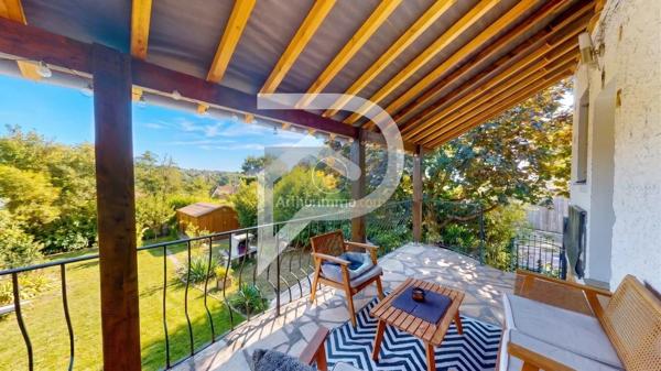 Vente                                                      Maison
                        
                     8 pièces                      168 m2                     à Marly-le-Roi