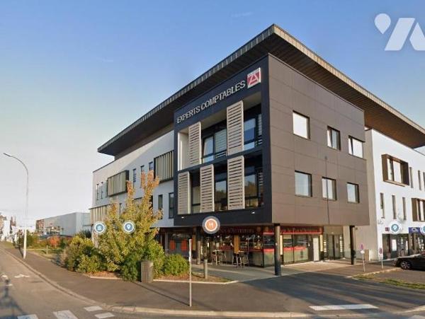 SAINT MALO BUREAUX D ACTIVITES LOUES SURFACE DE PLANCHER 449 M²